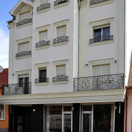 Apartments Soleado Pančevo المظهر الخارجي الصورة