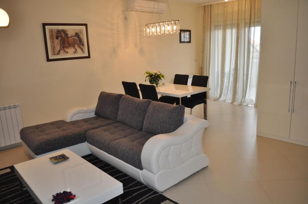 Apartments Soleado Pančevo المظهر الخارجي الصورة